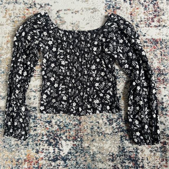 Old Navy Other - Girl Old Navy Black and White Floral Blouse